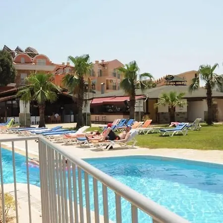 Hotel Club Secret Garden